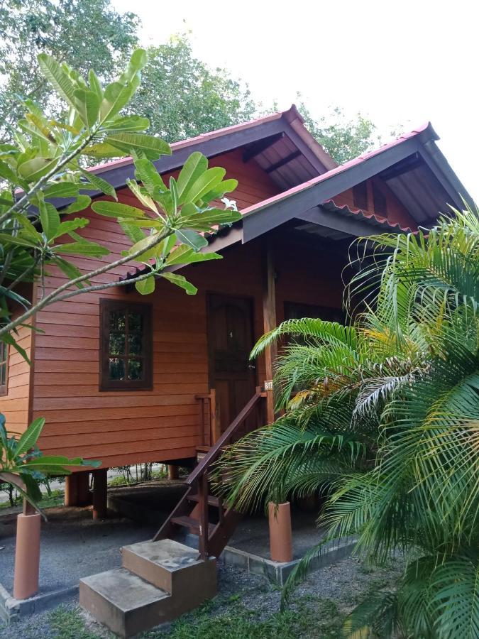 Najjamee Bungalows เกาะยาวน้อย ภายนอก รูปภาพ