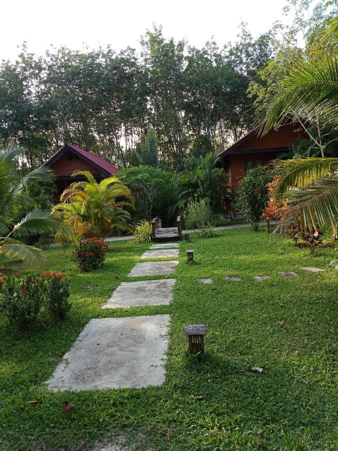 Najjamee Bungalows เกาะยาวน้อย ภายนอก รูปภาพ